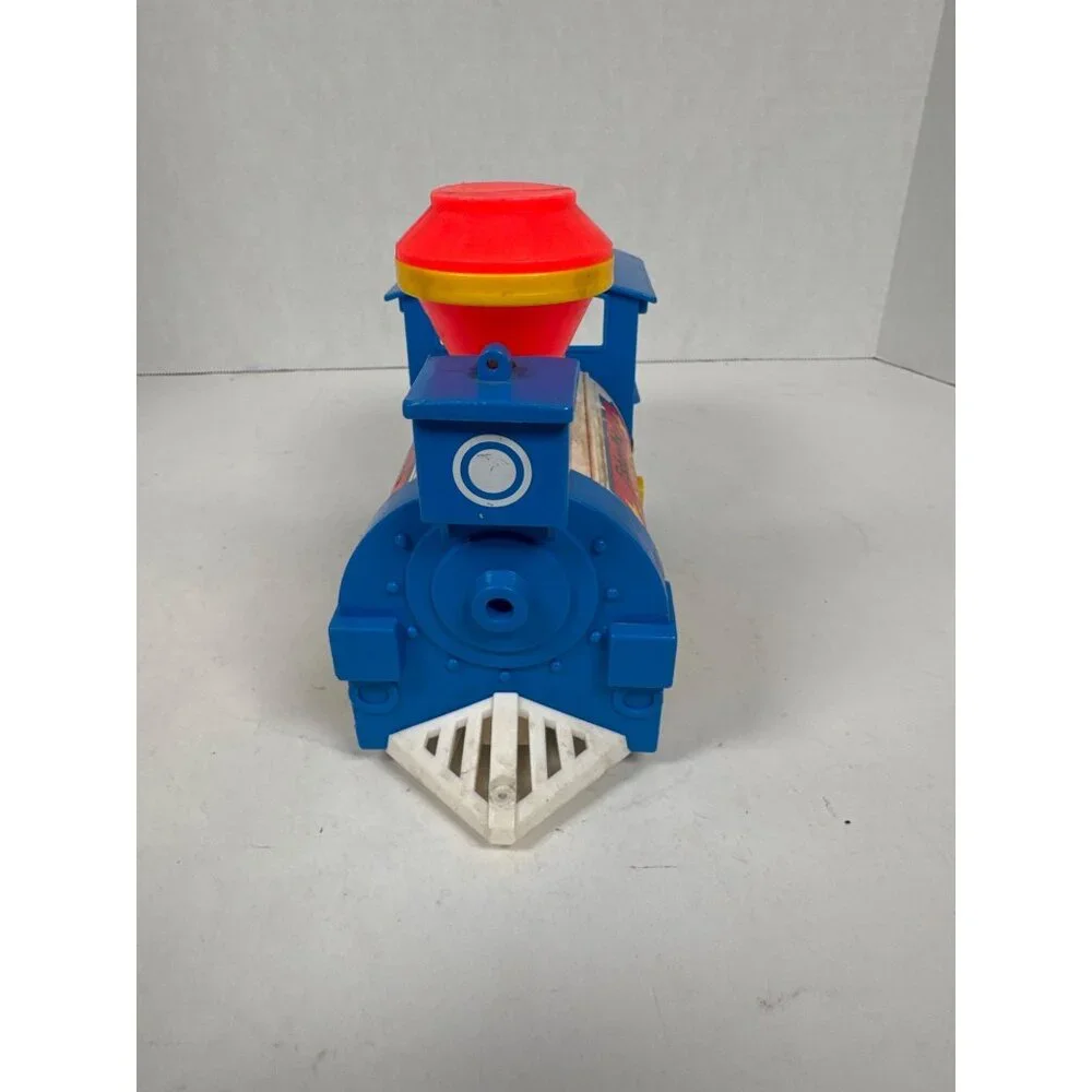 Vtg 1986 Fisher Price Circus Express Train 2581 Whistle Sound Engine‎ Pull Toy